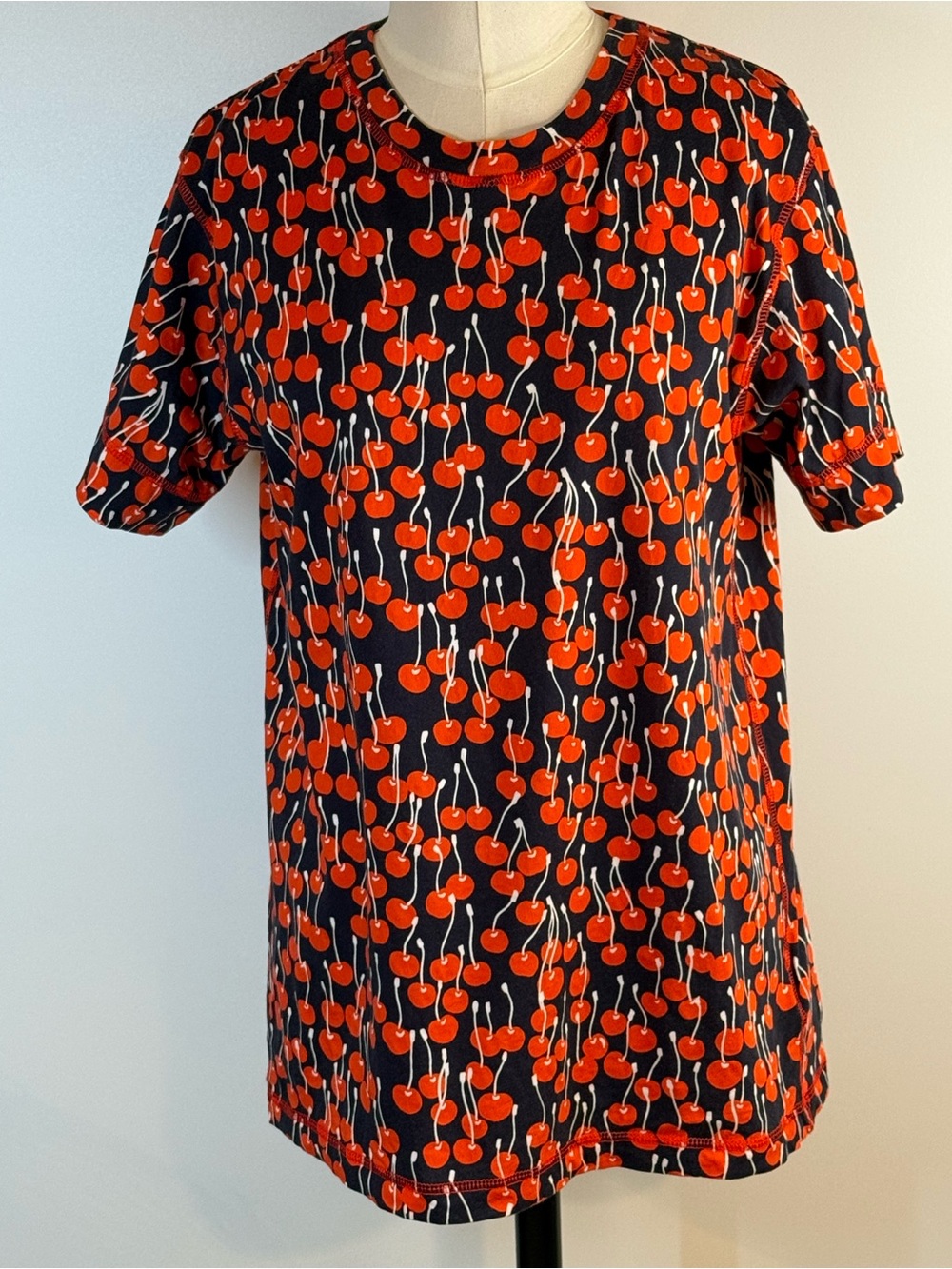 Victoria Victoria Beckham MidnightCherry Print Short Sleeve Cotton T Shirt L